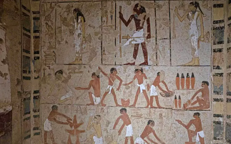 Егіпті - Египетте жаңа қорым табылды. Мумияланған дене