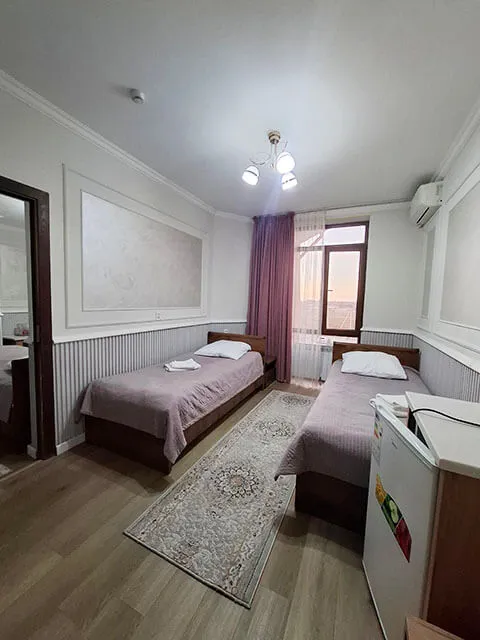 Маржан Су Сарыағаш шипажайы. Стандарт номері, 2 бөлме, 4 орын