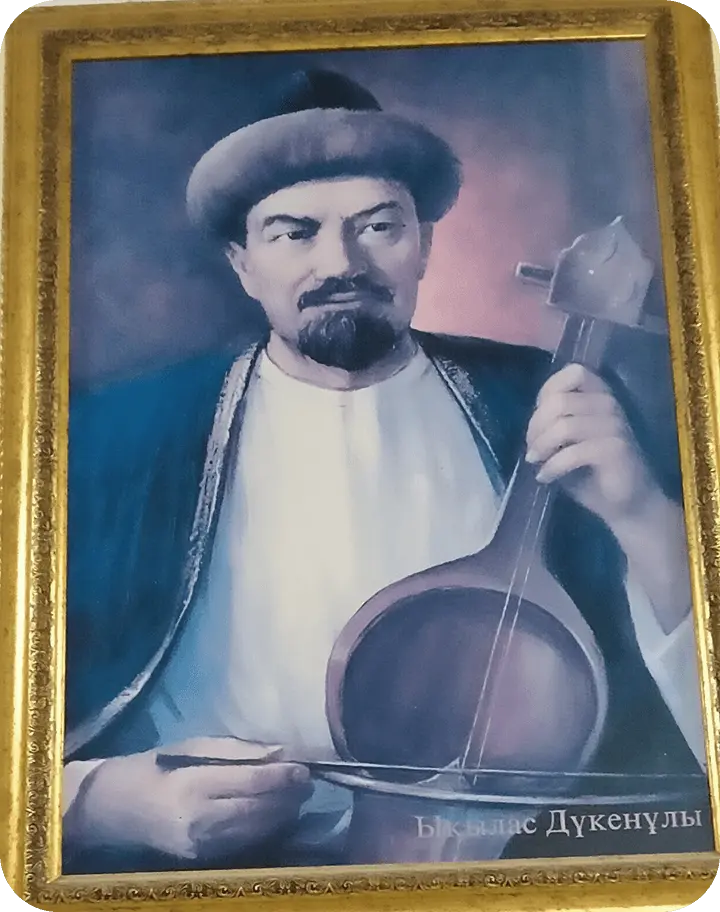 Ықылас Дүкенұлы портреті. Фото Сарыағаш курортында жасалған